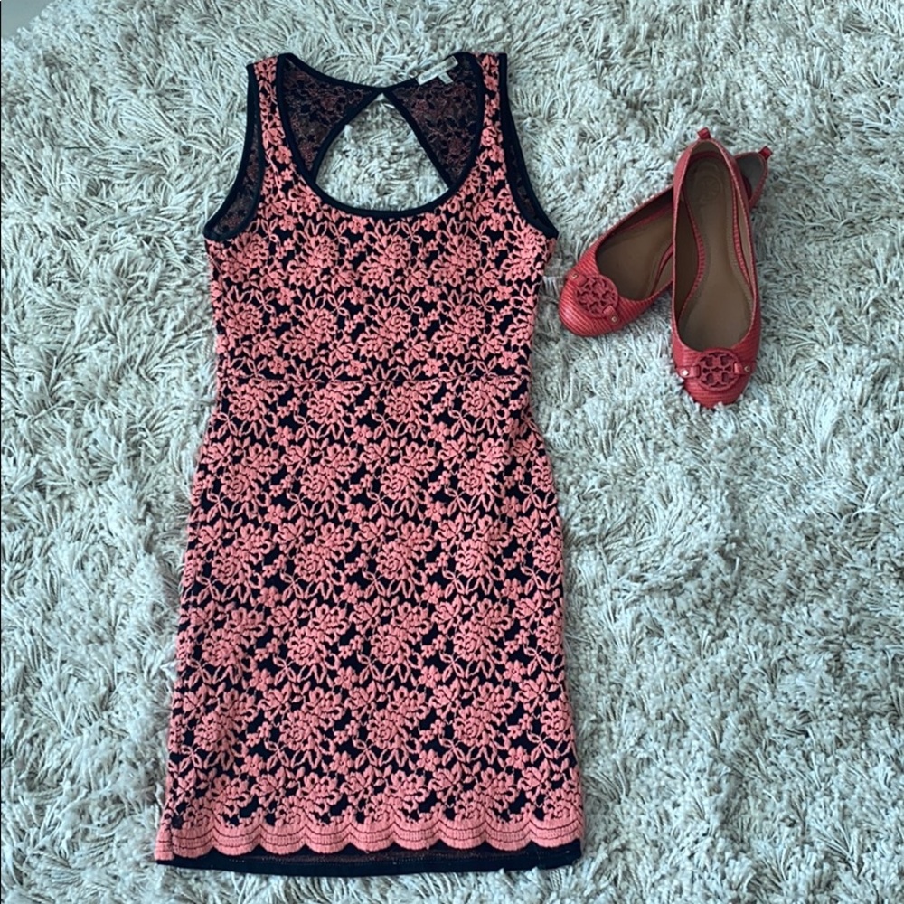 CHARLOTTE RUSSE Dress 🍑 - Picture 7 of 7